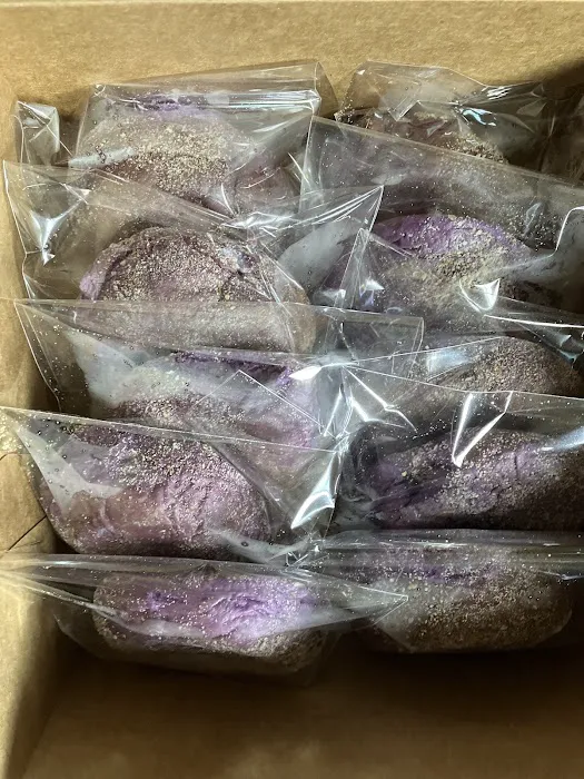 Max & Lucy's Baked Goods Picture 3