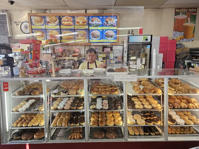 Good Day Donuts Picture 5