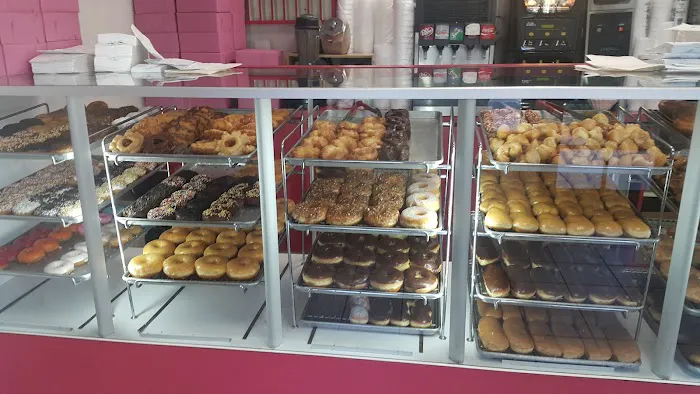 K & M Doughnut Picture 3