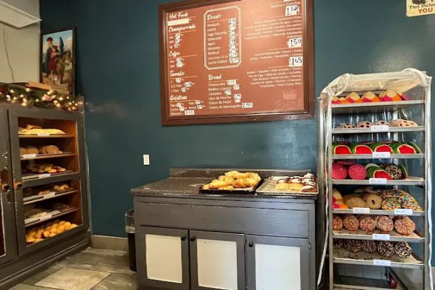 Lupe's Bakery Panaderia