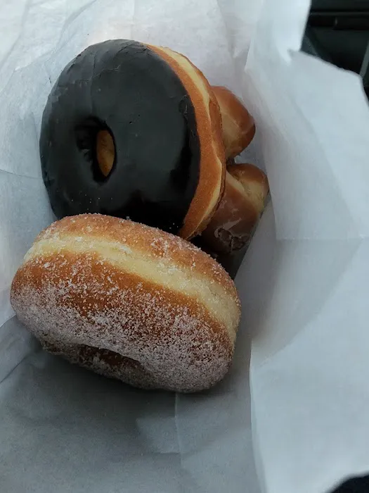 Pam's Donut & Ice Cream Picture 1