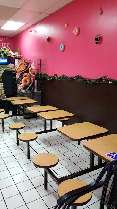 M.s. Donuts Picture 2