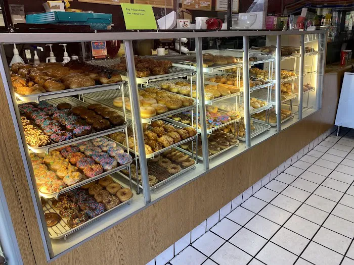 M.s. Donuts Picture 10