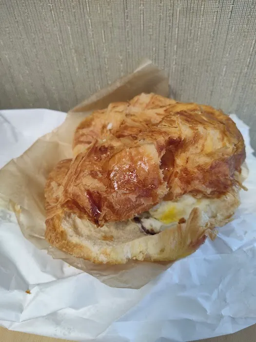 The Donut House Picture 1
