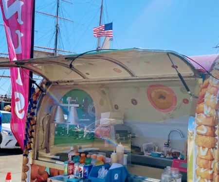 The Doughut Cafe