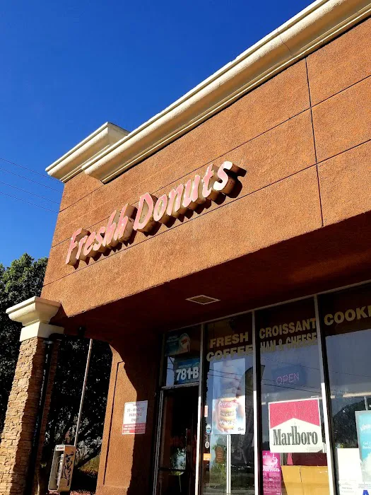 Freshh Donuts Picture 10