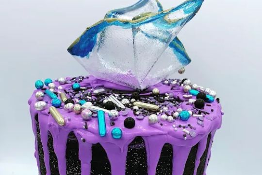 Senzational Bakery LLC