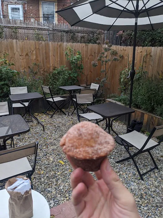 Cleo Bagels Picture 9
