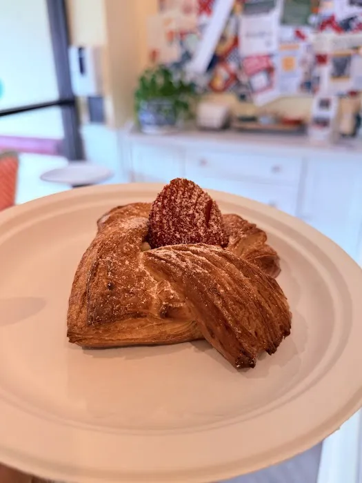 Artisan Croissanterie Picture 3