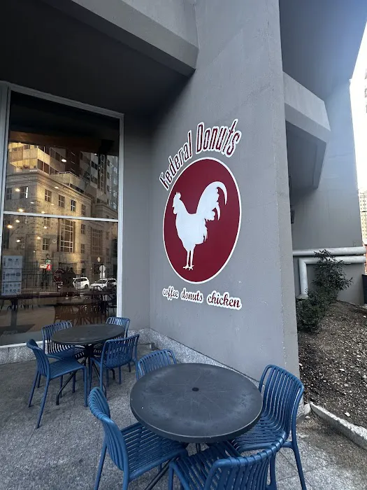 Federal Donuts & Chicken Parkway Picture 6