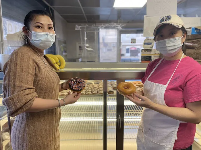 Fresh Donuts Picture 2