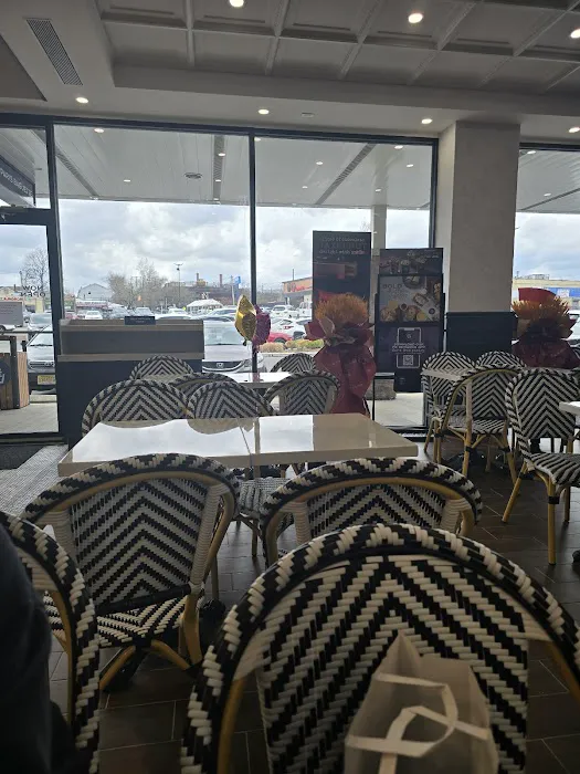 Paris Baguette Picture 8