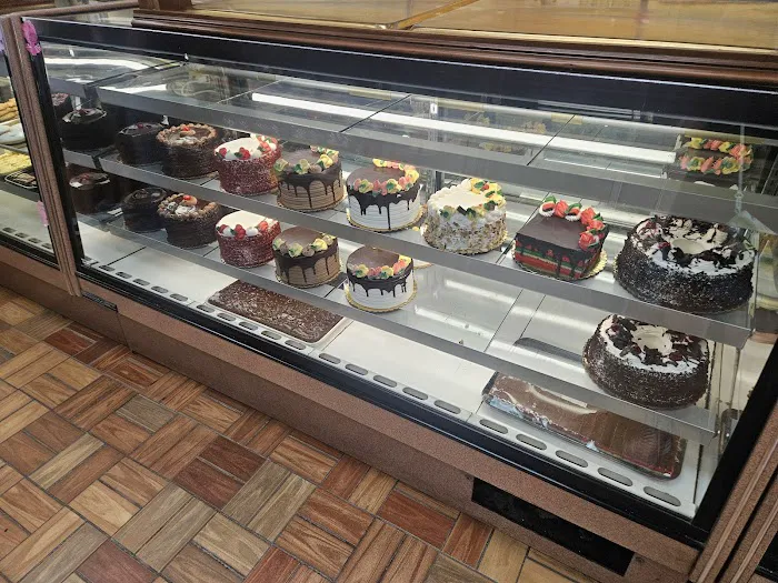 Renato's Pastry Shoppe Picture 7
