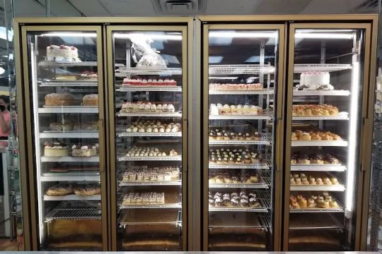 Renato's Pastry Shoppe
