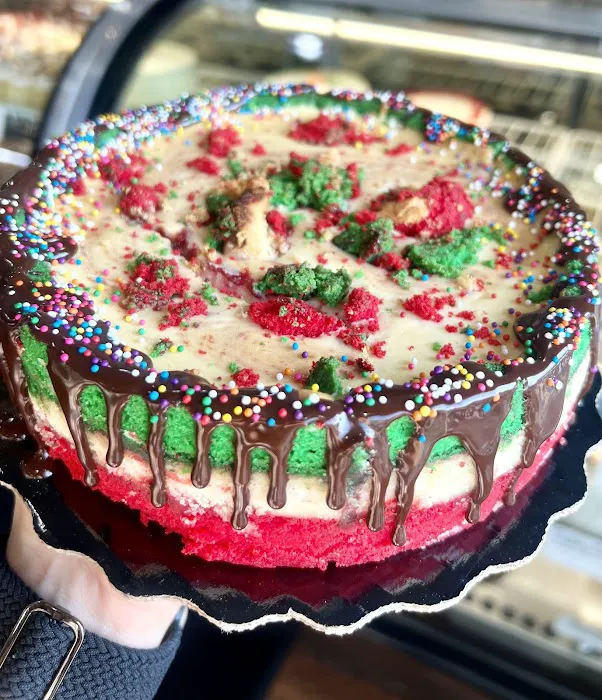 Mark's Bake Shoppe Picture 7