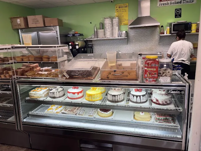 Rosemarie Bakery shoppe Picture 4