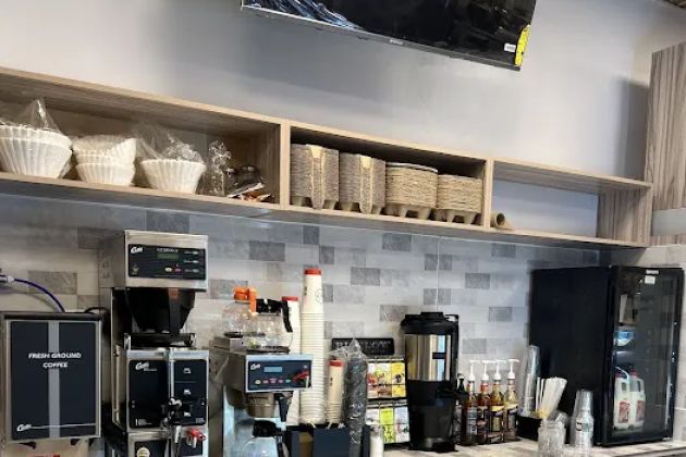 Qoobies Bagel & Deli