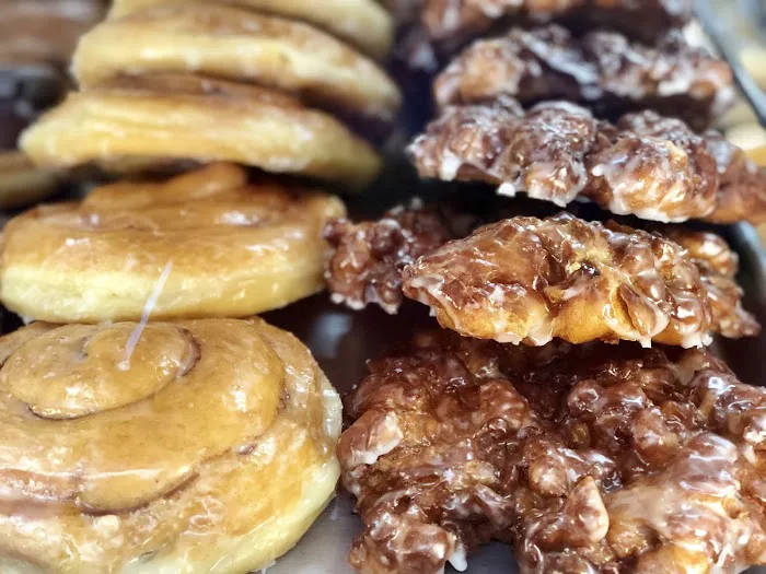Mama’s Donuts Picture 2