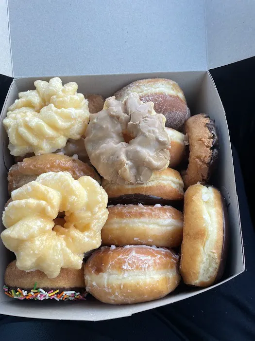 Fostar's Family Donuts Picture 2