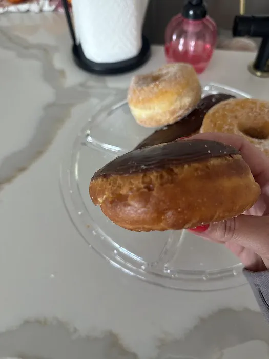 Choony's Donuts & Bagel Co. Picture 6
