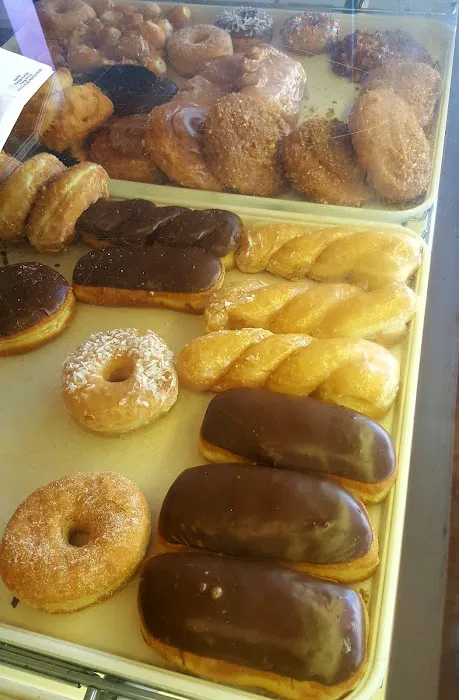 Choony's Donuts & Bagel Co. Picture 8