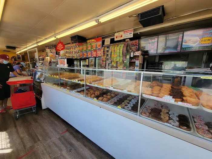 Sam's Donuts & Coffee Picture 1