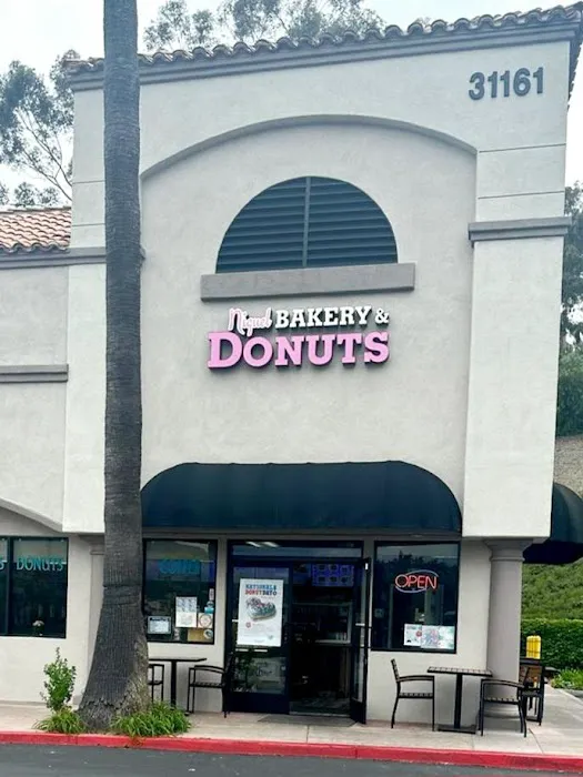 Niguel Bakery & Donuts Picture 8