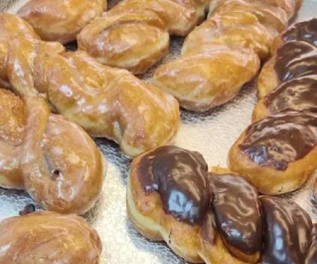 Niguel Bakery & Donuts