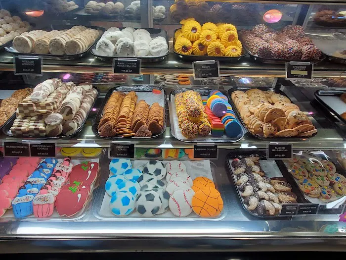 3:16 Bakery Shop Picture 1