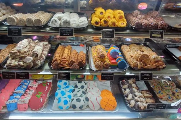 3:16 Bakery Shop
