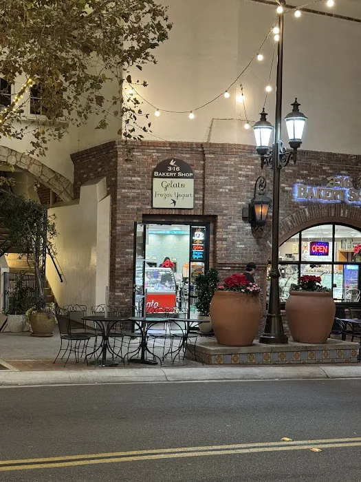 3:16 Bakery Shop Picture 9