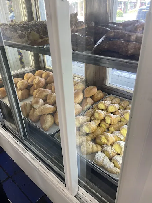 El Campeon Bakery Picture 1