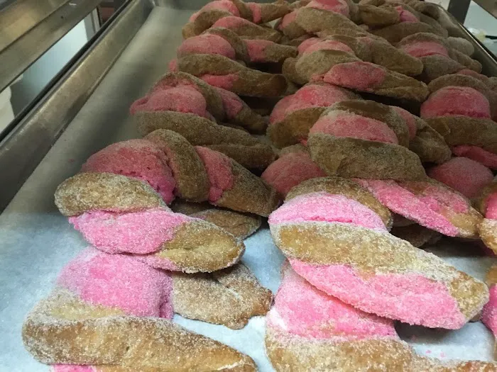 Spike's Bakery Picture 3