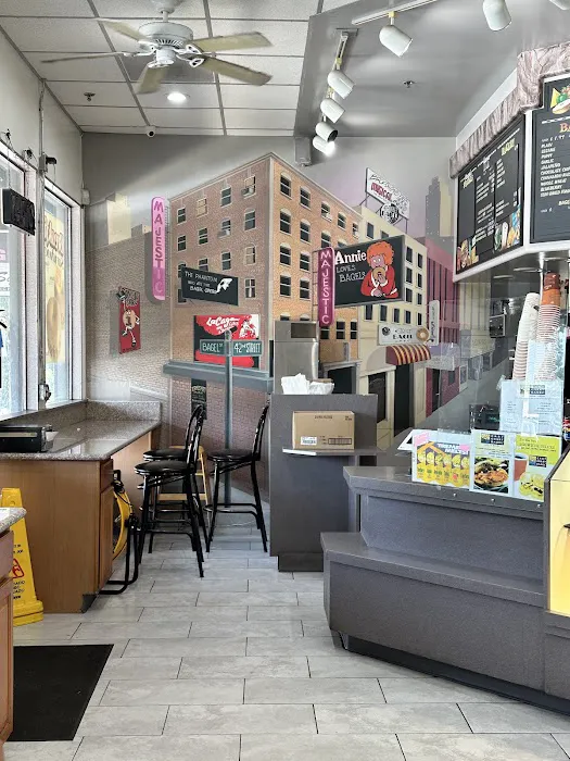 East Coast Bagel Picture 10