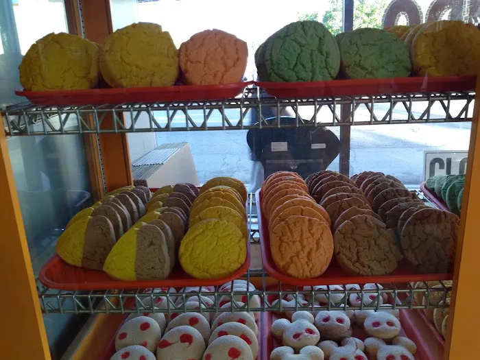 La Fuente Mexican Bakery Picture 5