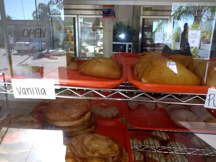 La Fuente Mexican Bakery Picture 3