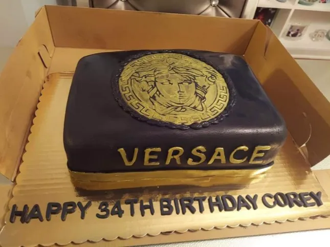 MsJays Cakes and Things Picture 2