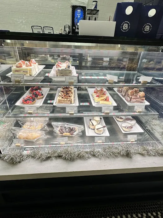 Paris Baguette Picture 2