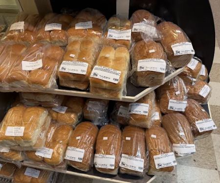 Stoltzfus Bakery and Fresh Salads