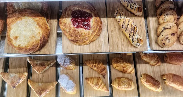Bread & Buttercream Bakery Picture 1