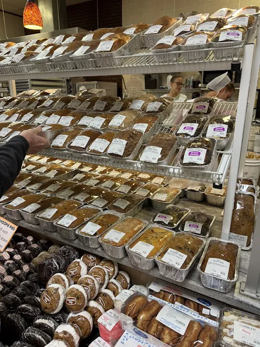 Linda’s Bakery Picture 8
