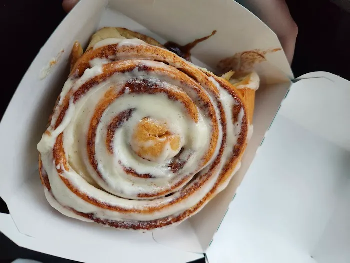 Auntie Annes/Cinnabon/Carvel Picture 2