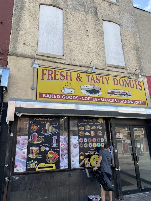 Fresh & Tasty Donuts Picture 4