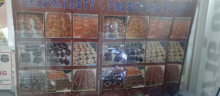 Fresh & Tasty Donuts Picture 5