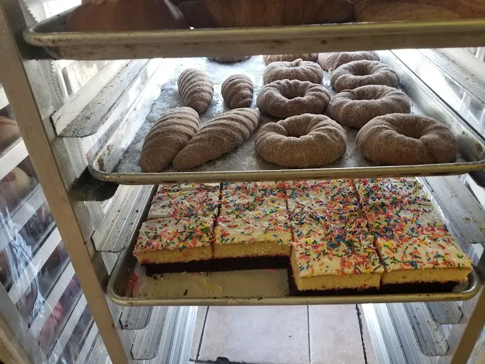 Ruta Del Sabor & Bakery INC. Picture 5