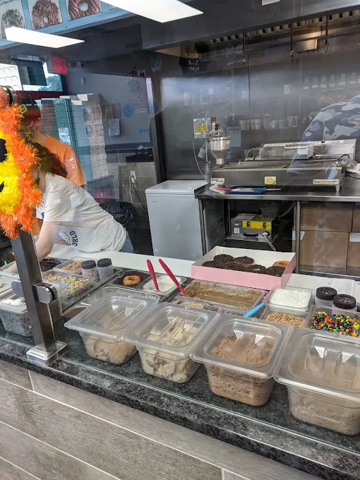 Donut World Picture 1