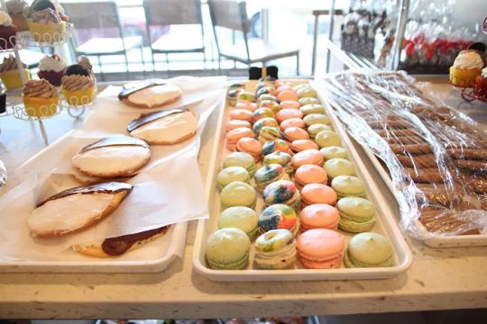 The Sweet Life Bakeshop