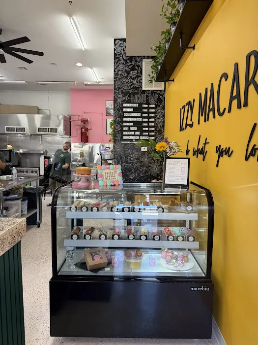 Izzy Macarons Picture 6