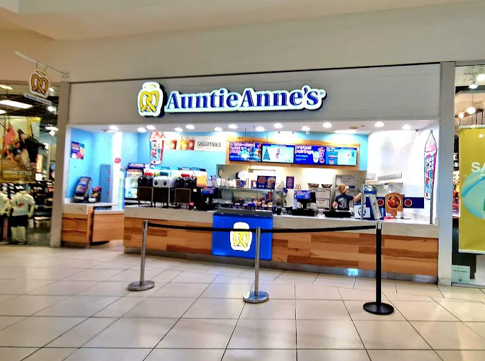 Auntie Anne's Picture 3