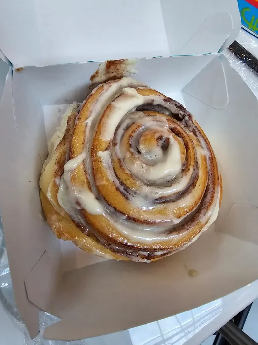 Cinnabon Picture 5